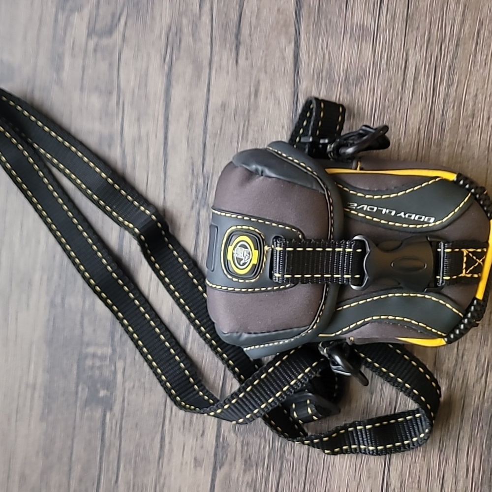 Body Glove Camera Case with Strap